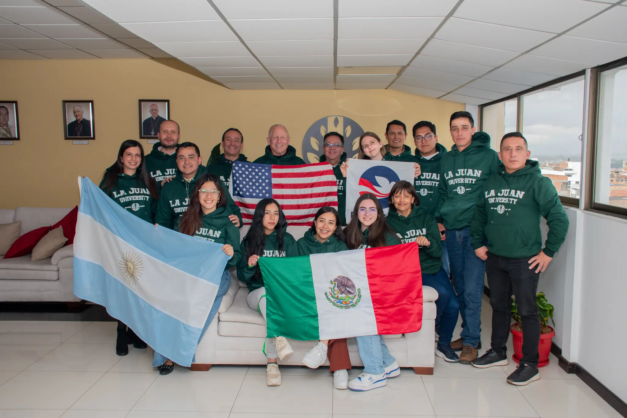 La Juan dio la bienvenida a estudiantes de intercambio de México y Argentina